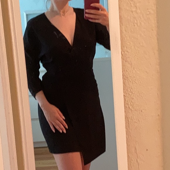 Aritzia Babaton Black Dress - Picture 1 of 4